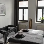 Stilvolle 2-zimmer-wohnung - Ruhig - Smart - Nahe Zentrum * Dresden