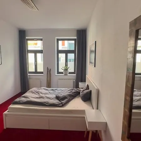 Apartament Moderne 2-zimmer-wohnung Mit Wlan & Smart-home Drezno