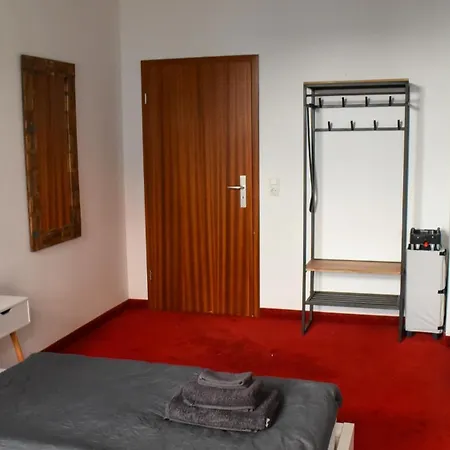 Moderne 2-zimmer-wohnung Mit Wlan & Smart-home Apartment *