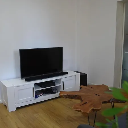 Stilvolle 2-zimmer-wohnung - Ruhig - Smart - Nahe Zentrum Dresden