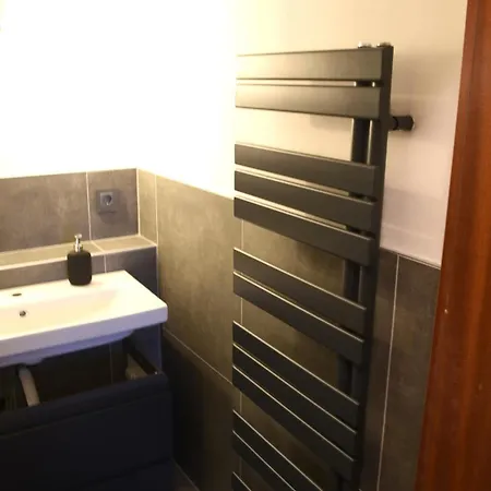 Moderne 2-zimmer-wohnung Mit Wlan & Smart-home *